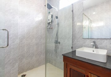 7 Unit Apartment Building For Rent - Sala Kamreuk, Siem Reap thumbnail