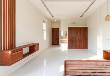 4 Bedroom House For Sale - Wat Bo, Siem Reap thumbnail