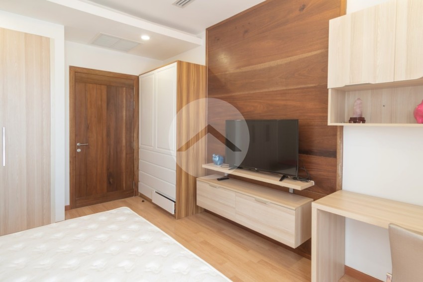 1 Bedroom Condo For Rent - Beoung Raing, Phnom Penh