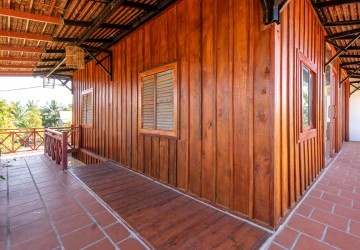 3 Bedroom Wooden House For Rent - Kandaek, Prasat Bakong, Siem Reap thumbnail