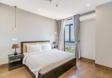 3 Bedroom Serviced Apartment For Rent - Tonle Bassac, Phnom Penh thumbnail