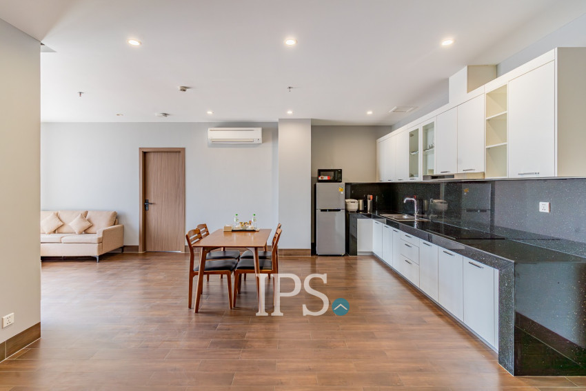 3 Bedroom Serviced Apartment For Rent - Tonle Bassac, Phnom Penh
