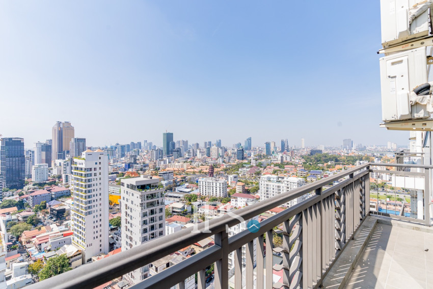 3 Bedroom Serviced Apartment For Rent - Tonle Bassac, Phnom Penh