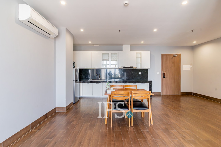 3 Bedroom Serviced Apartment For Rent - Tonle Bassac, Phnom Penh