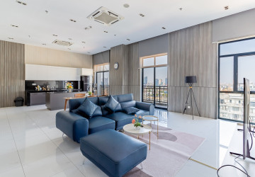 3 Bedroom Serviced Apartment For Rent - Tonle Bassac, Phnom Penh thumbnail