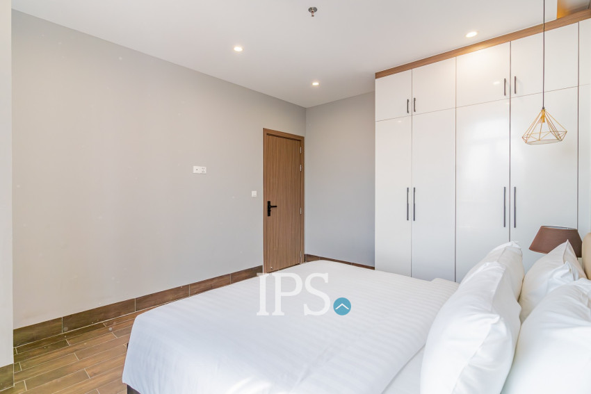3 Bedroom Serviced Apartment For Rent - Tonle Bassac, Phnom Penh
