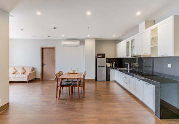 3 Bedroom Serviced Apartment For Rent - Tonle Bassac, Phnom Penh thumbnail