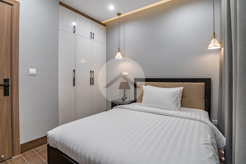 3 Bedroom Serviced Apartment For Rent - Tonle Bassac, Phnom Penh