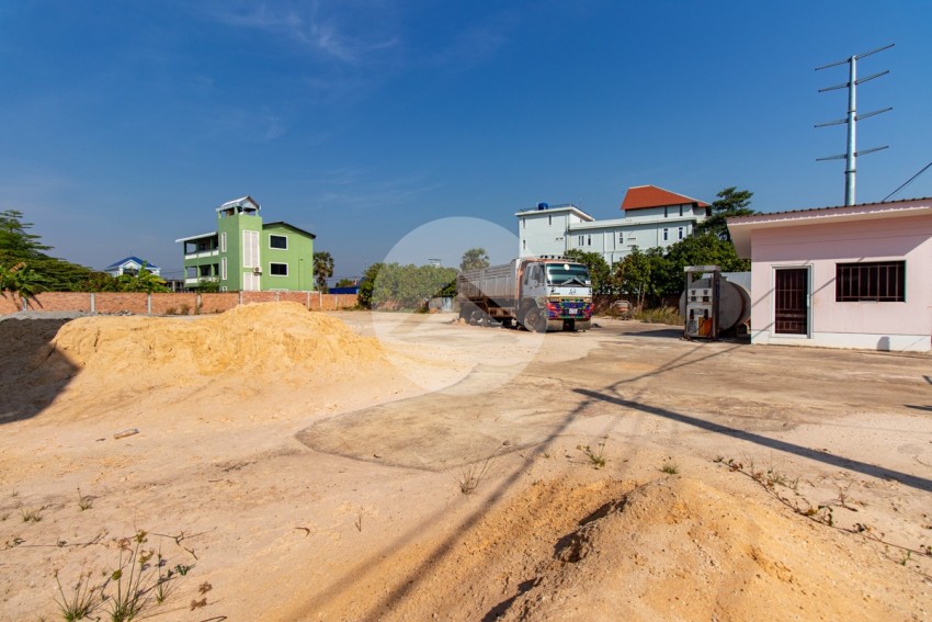 2233 Sqm Commercial Land For Rent - Svay Thom, Siem Reap