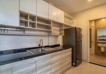 3 Bedroom Link House For Rent - Chbar Ampov, Phnom Penh thumbnail