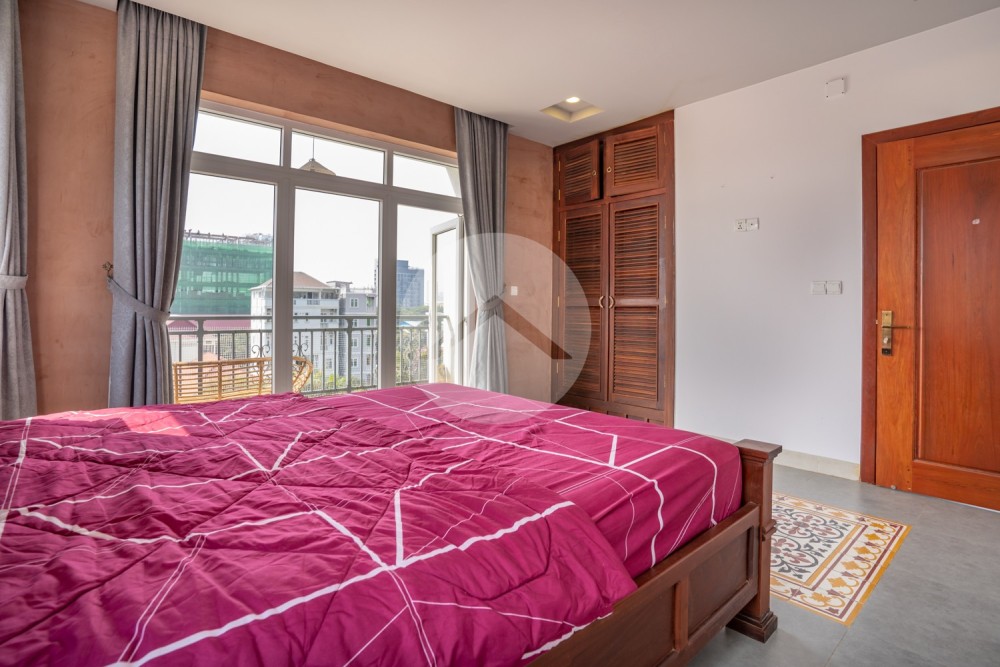 2 Bedroom Serviced Apartment For Rent - Tonle Bassac, Phnom Penh - Image 8