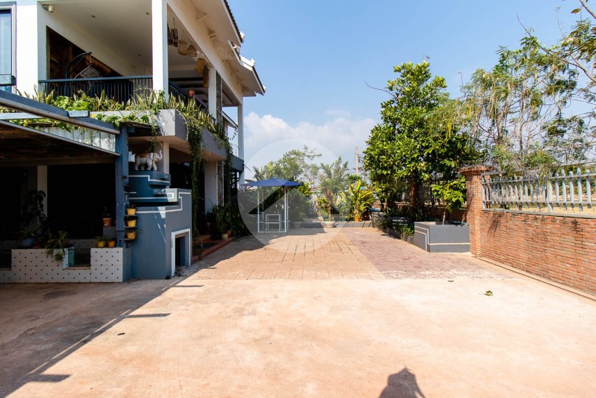 3 Bedroom Villa For Rent - Sangkat Siem Reap, Siem Reap