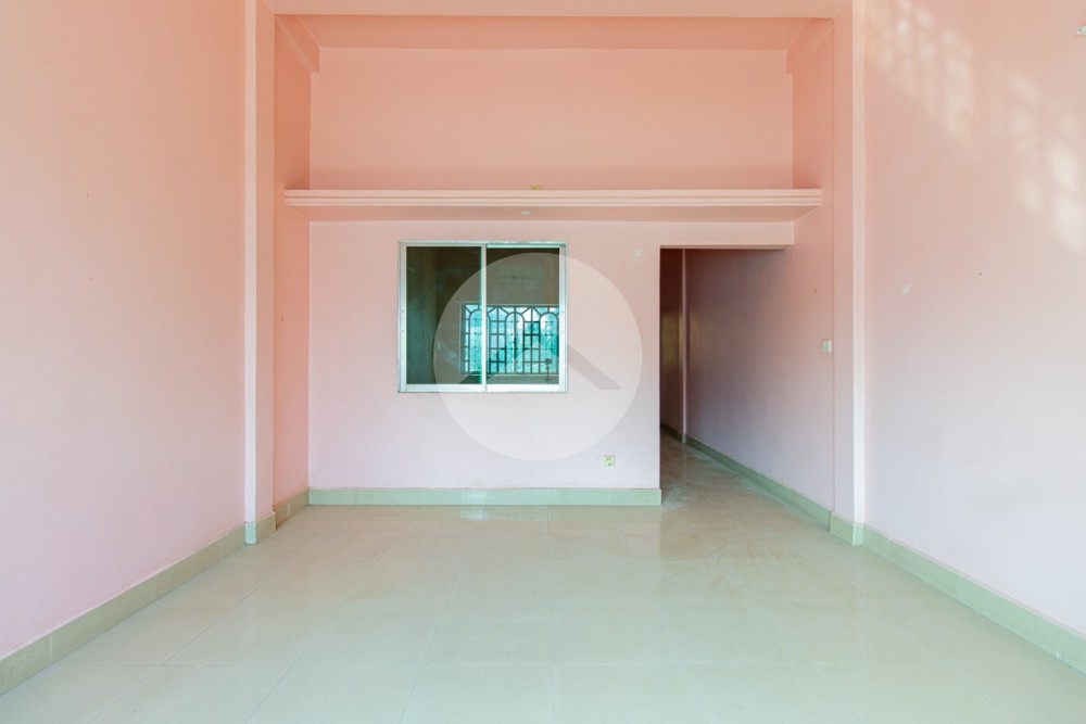 3 Bedroom Commercial Shophouse For Rent - Svay Dangkum, Siem Reap - Image 5