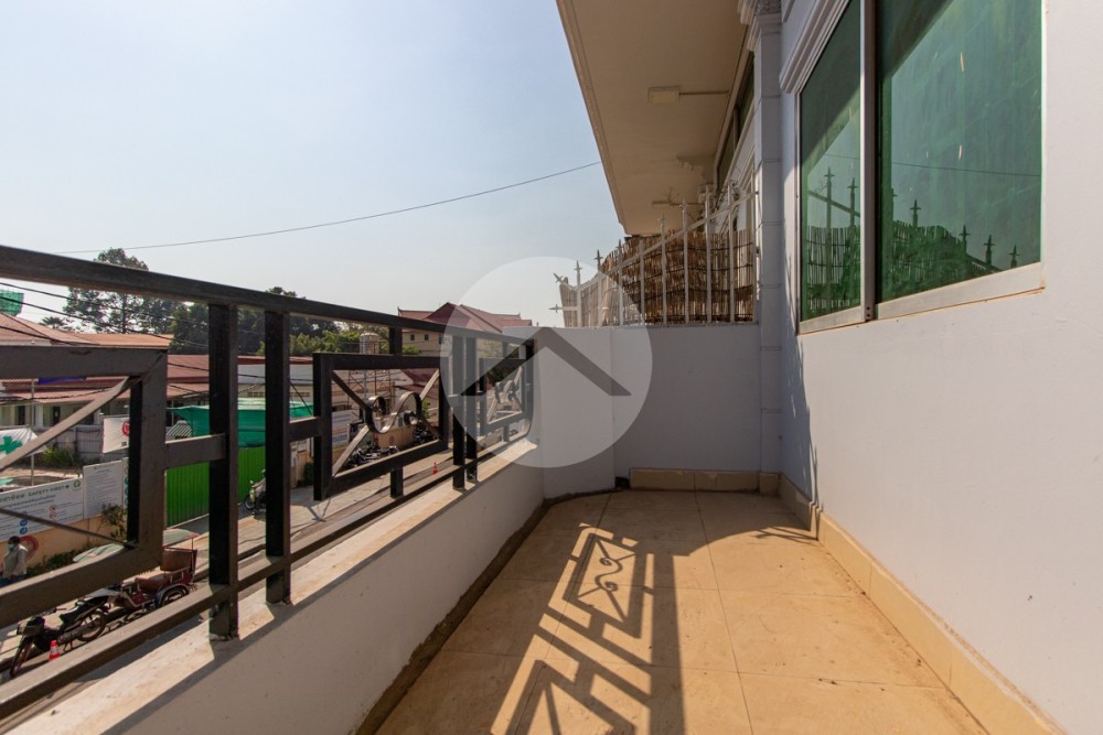 3 Bedroom Commercial Shophouse For Rent - Svay Dangkum, Siem Reap - Image 9