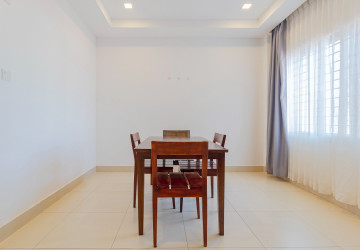 2 Bedroom Apartment For Rent - Kouk Chak, Siem Reap thumbnail