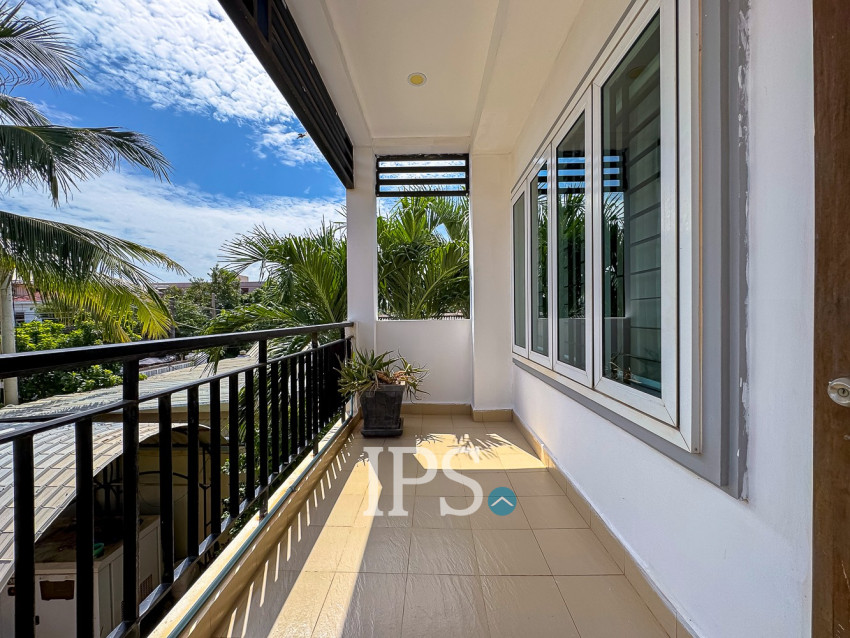 2 Bedroom Apartment For Rent - Kouk Chak, Siem Reap