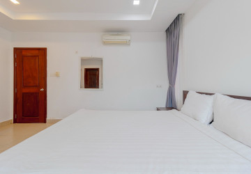 2 Bedroom Apartment For Rent - Kouk Chak, Siem Reap thumbnail