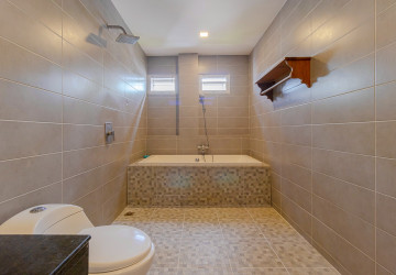 2 Bedroom Apartment For Rent - Kouk Chak, Siem Reap thumbnail