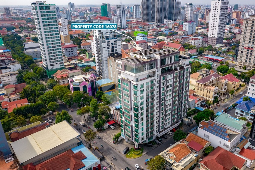 9th Floor 2 Bedrooms Condo For Sale - Silvertown, BKK1, Phnom Penh