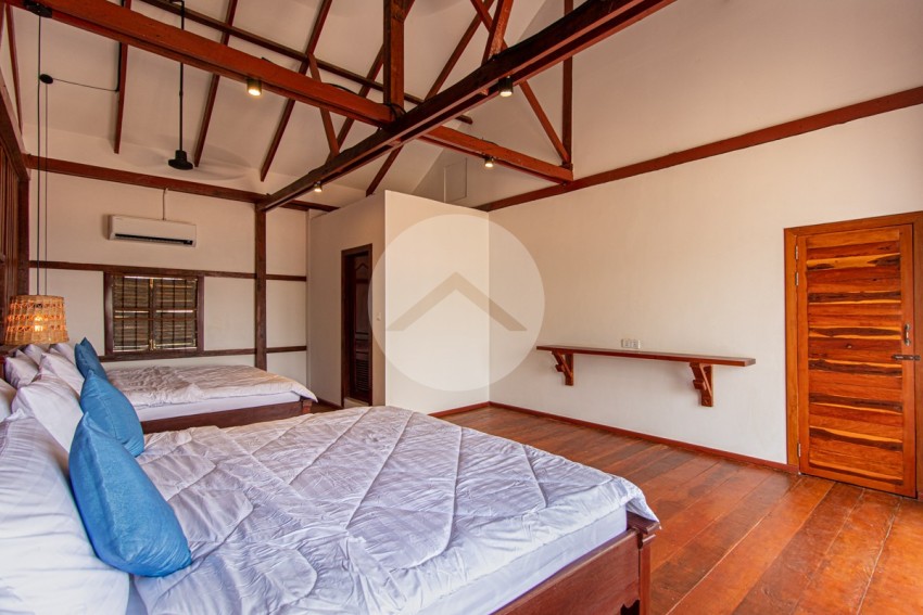 3 Bedroom Wooden House For Sale - Kandaek, Prasat Bakong, Siem Reap