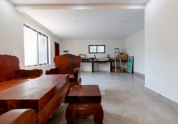 4 Bedroom Commercial Villa For Sale - Svay Dangkum, Siem Reap thumbnail