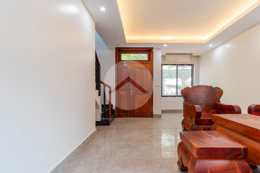 4 Bedroom Commercial Villa For Sale - Svay Dangkum, Siem Reap