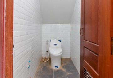 4 Bedroom Commercial Villa For Sale - Svay Dangkum, Siem Reap thumbnail