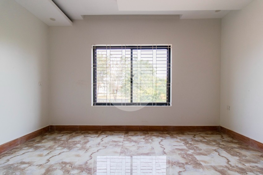 4 Bedroom Commercial Villa For Sale - Svay Dangkum, Siem Reap