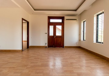 4 Bedroom Commercial Villa For Sale - Svay Dangkum, Siem Reap thumbnail