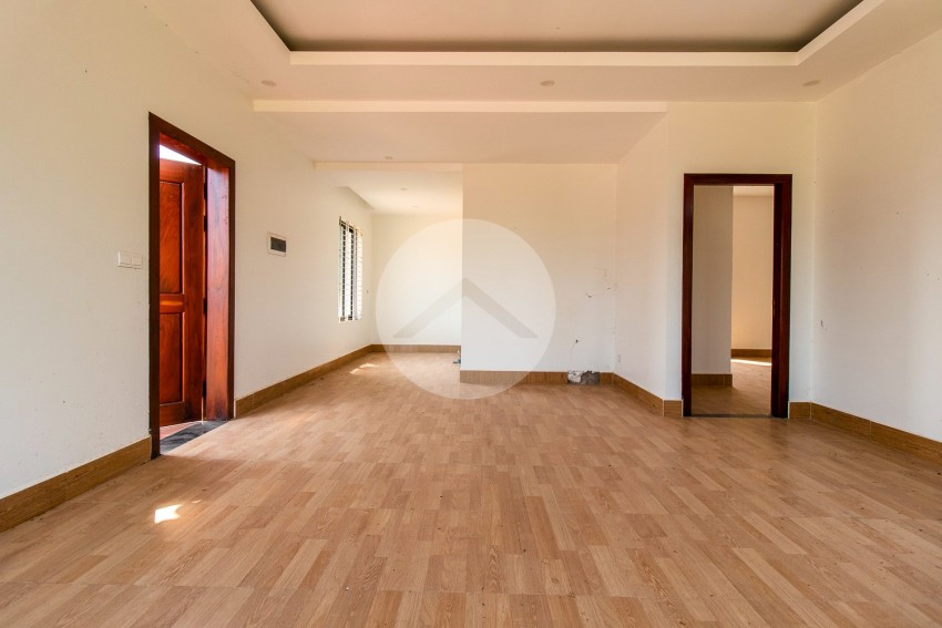 4 Bedroom Commercial Villa For Sale - Svay Dangkum, Siem Reap