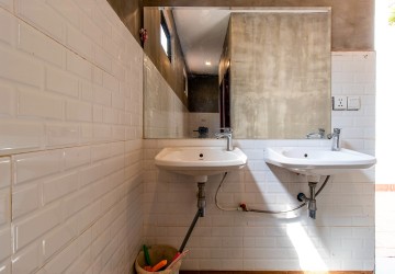 4 Bedroom Commercial Villa For Sale - Svay Dangkum, Siem Reap thumbnail