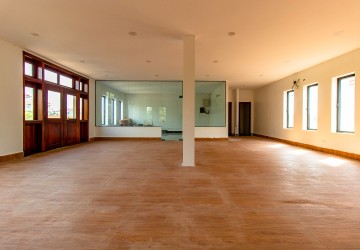 4 Bedroom Commercial Villa For Sale - Svay Dangkum, Siem Reap thumbnail