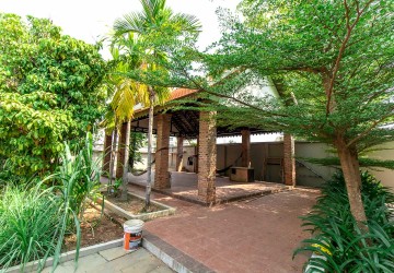 4 Bedroom Commercial Villa For Sale - Svay Dangkum, Siem Reap thumbnail