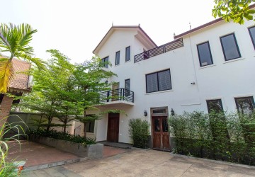 4 Bedroom Commercial Villa For Sale - Svay Dangkum, Siem Reap thumbnail