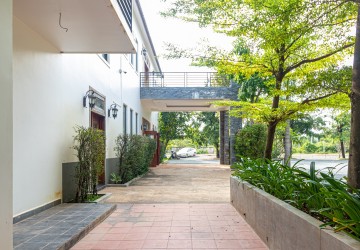 4 Bedroom Commercial Villa For Sale - Svay Dangkum, Siem Reap thumbnail