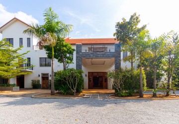 4 Bedroom Commercial Villa For Sale - Svay Dangkum, Siem Reap thumbnail