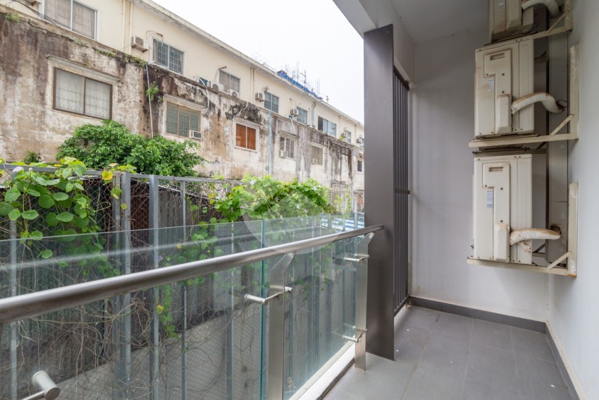 2 Bedrooms Condo For Rent - Embassy Residence, Tonle Bassac, Phnom Penh