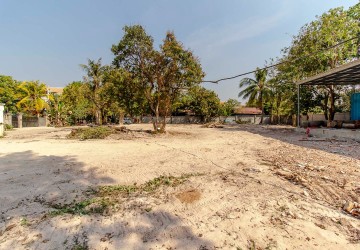 2,157 Sqm Land For Rent - Sala Kamreuk, Siem Reap thumbnail