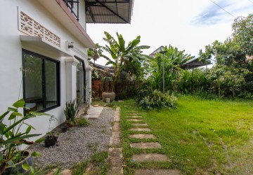 2 Bedroom Apartment For Rent - Sangkat Siem Reap, Siem Reap thumbnail