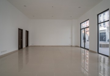 5 Bedroom Shophouse For Rent - Srah Chork, Phnom Penh thumbnail