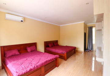 8 Villa Compound For Rent - Chreav, Siem Reap thumbnail