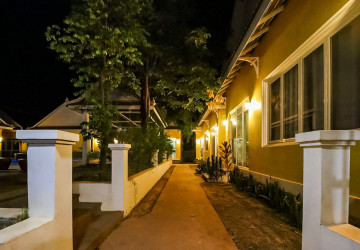 8 Villa Compound For Rent - Chreav, Siem Reap thumbnail
