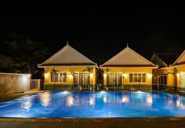 8 Villa Compound For Rent - Chreav, Siem Reap thumbnail