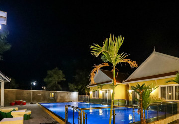 8 Villa Compound For Rent - Chreav, Siem Reap thumbnail