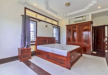 3 Bedroom Villa For Sale - Svay Dangkum, Siem Reap thumbnail