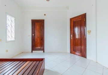 2 Bedroom House For Rent - Chreav, Siem Reap thumbnail