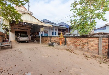 2 Bedroom House For Sale - Near Riverside, Sangkat Siem Reap thumbnail