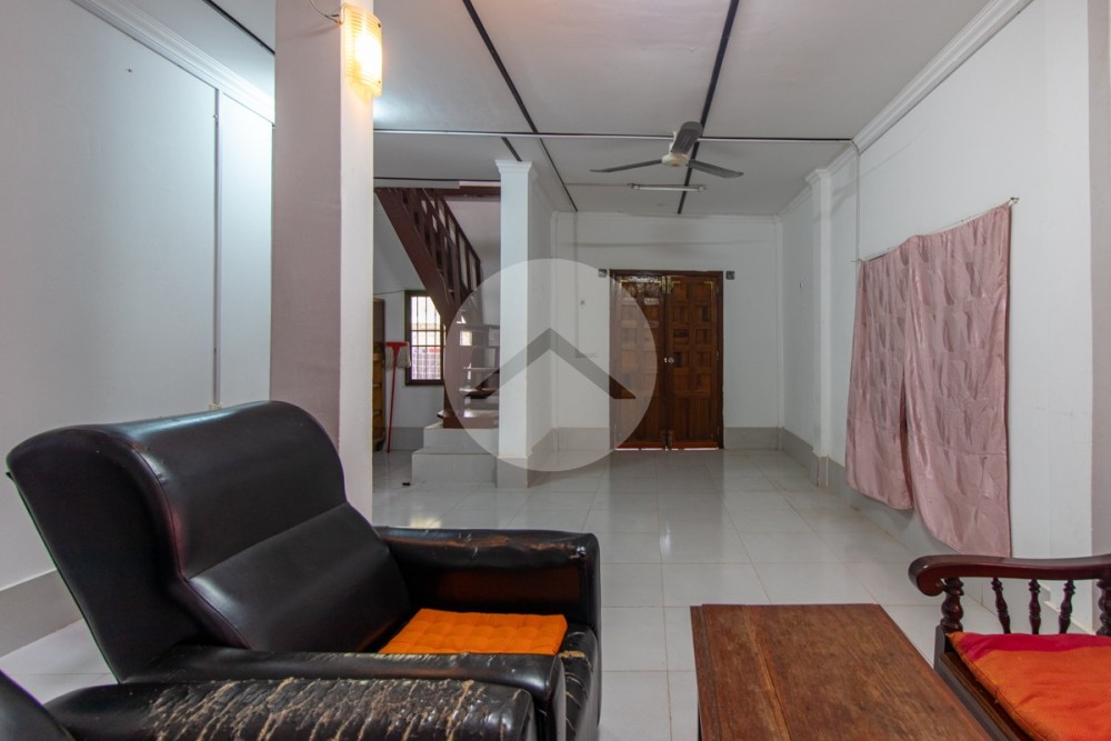 3 Bedroom House For Rent - Kouk Chak, Siem Reap - Image 5