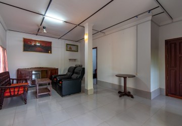 3 Bedroom House For Rent - Kouk Chak, Siem Reap thumbnail