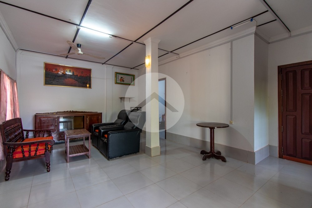 3 Bedroom House For Rent - Kouk Chak, Siem Reap - Image 4